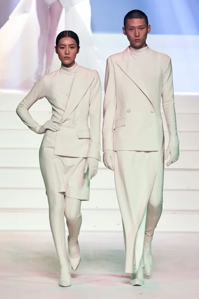 Look 130